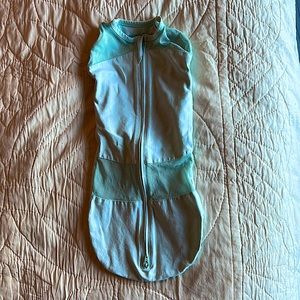 Happiest Baby Swaddle